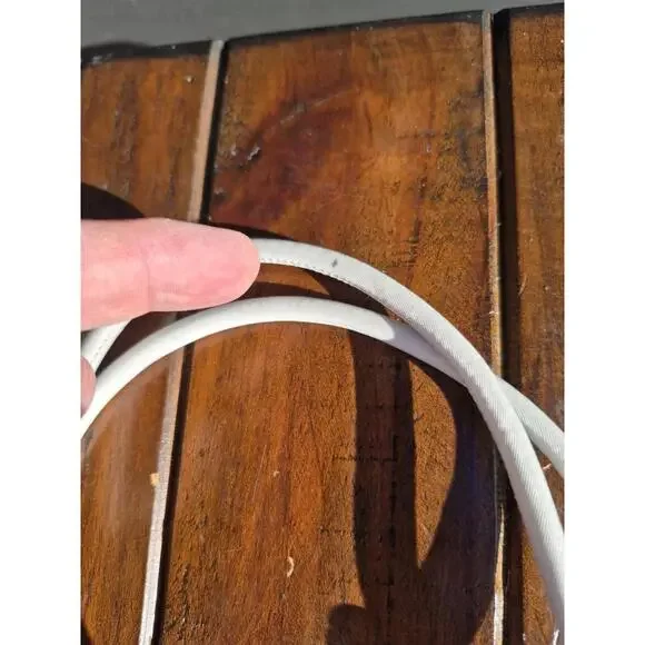 Vera Bradley Womens Featherweight Original Hipster Crossbody, Silver Oyster $100 - Picture 7 of 7